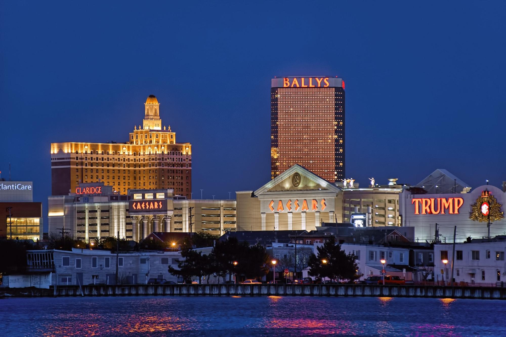 Madison Hotel Boardwalk Атлантик Сити Екстериор снимка